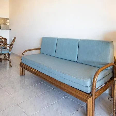 Апартаменты Apartamento Palmeira Gale - D-00-d - By Bedzy
